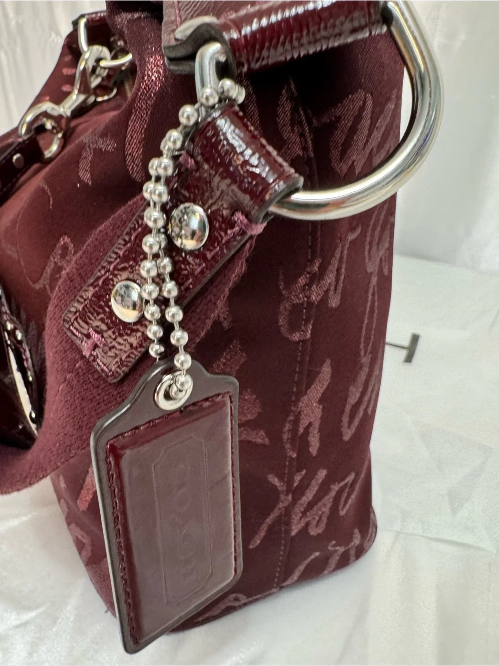 Coach Rare Limited Edition Holiday Poppy Signature Script Lurex Hobo Bag Merlot